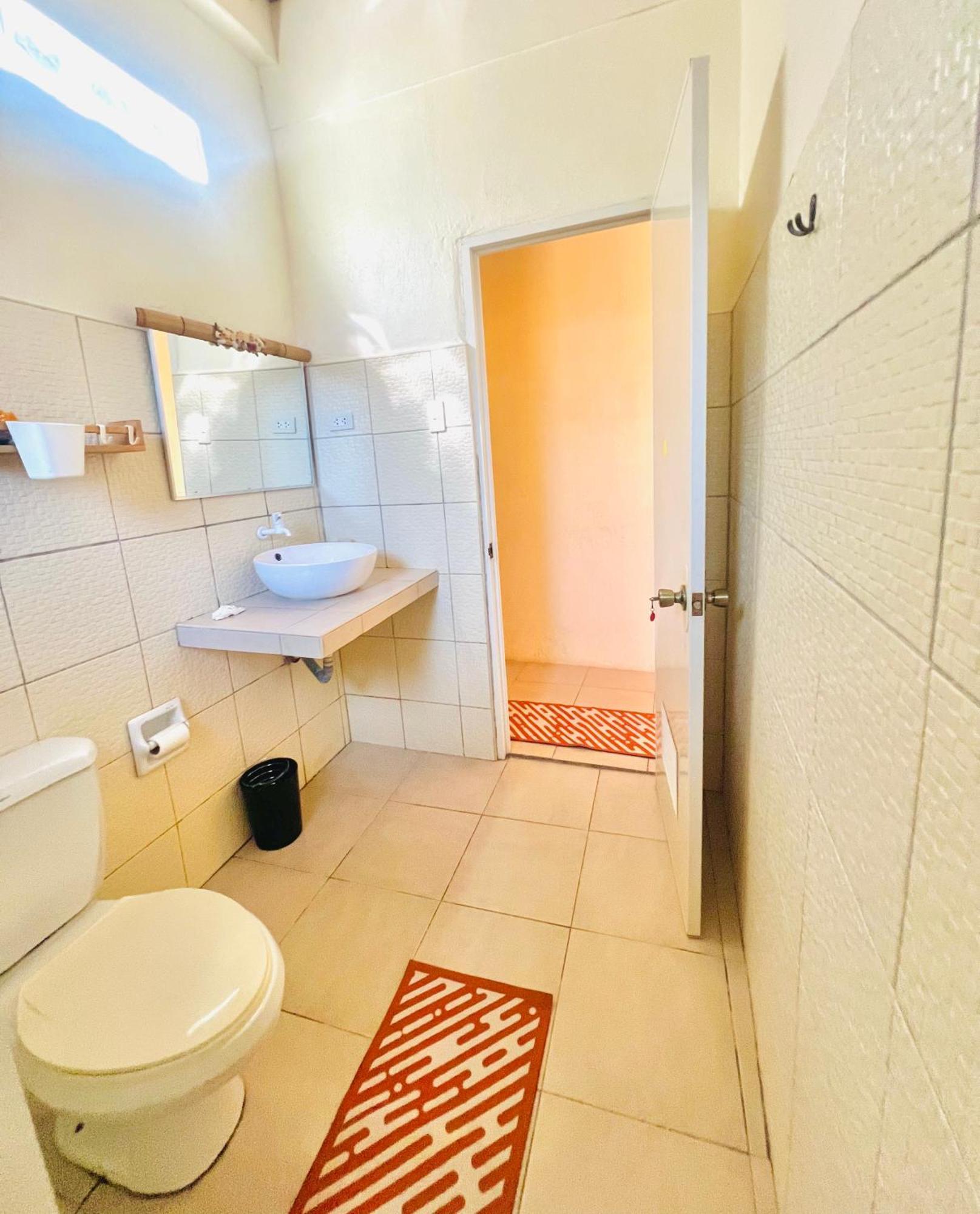 פנגלאו Boholala Hostel מראה חיצוני תמונה